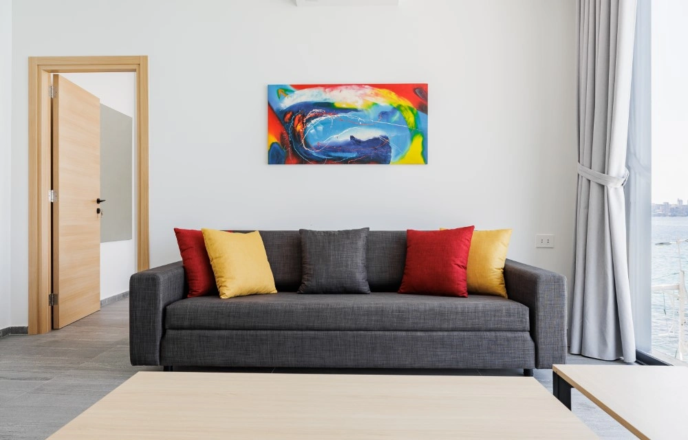 Middle Beach Hotel Gallery